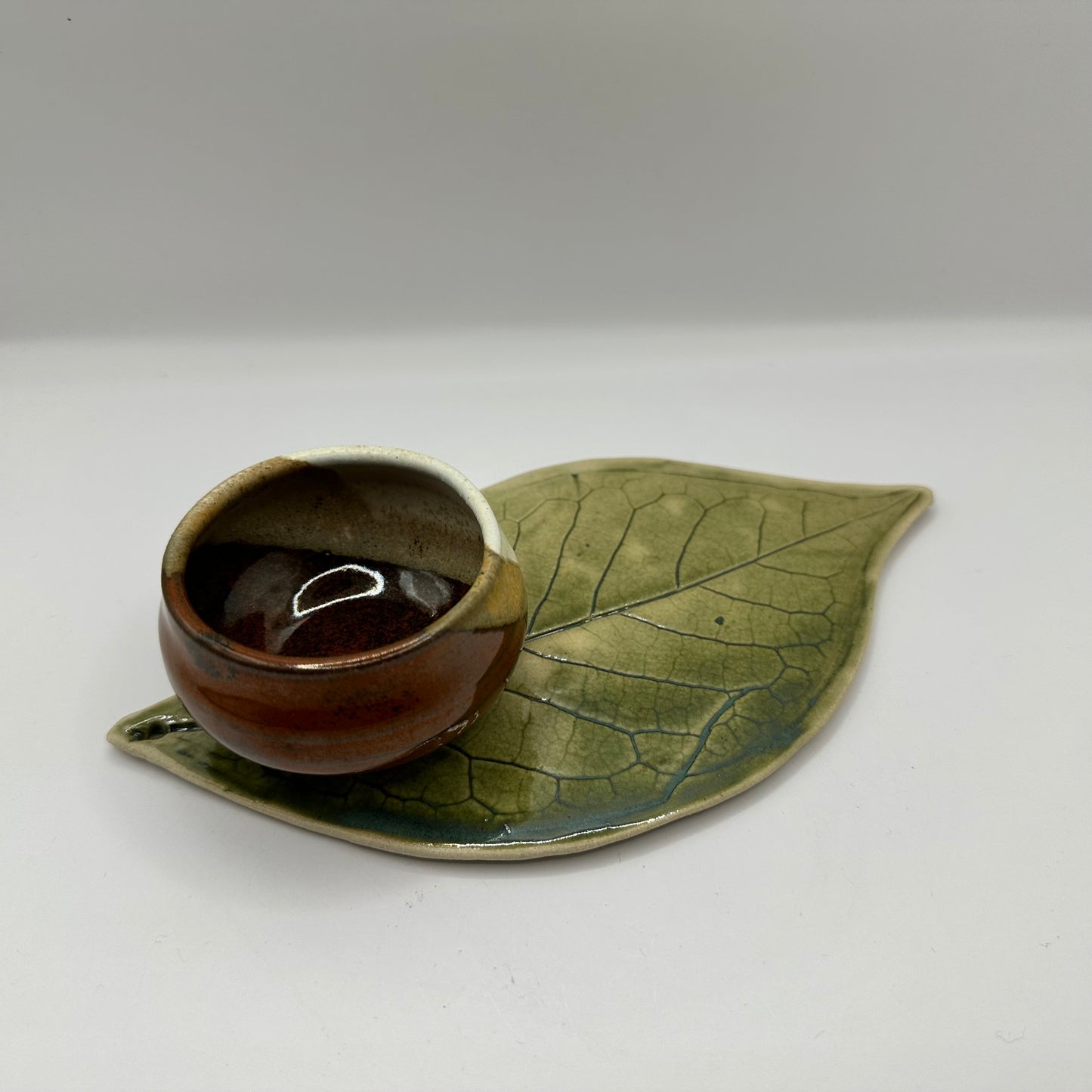 Cup and Leaf Tray